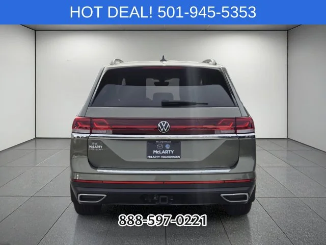 Used 2026 Green Volkswagen SE w/Technology image 4