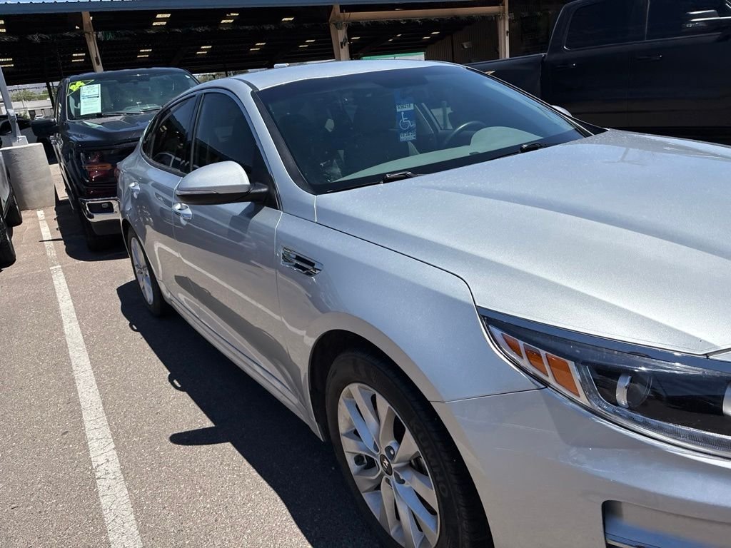 Used 2016 Silver Kia EX image 8