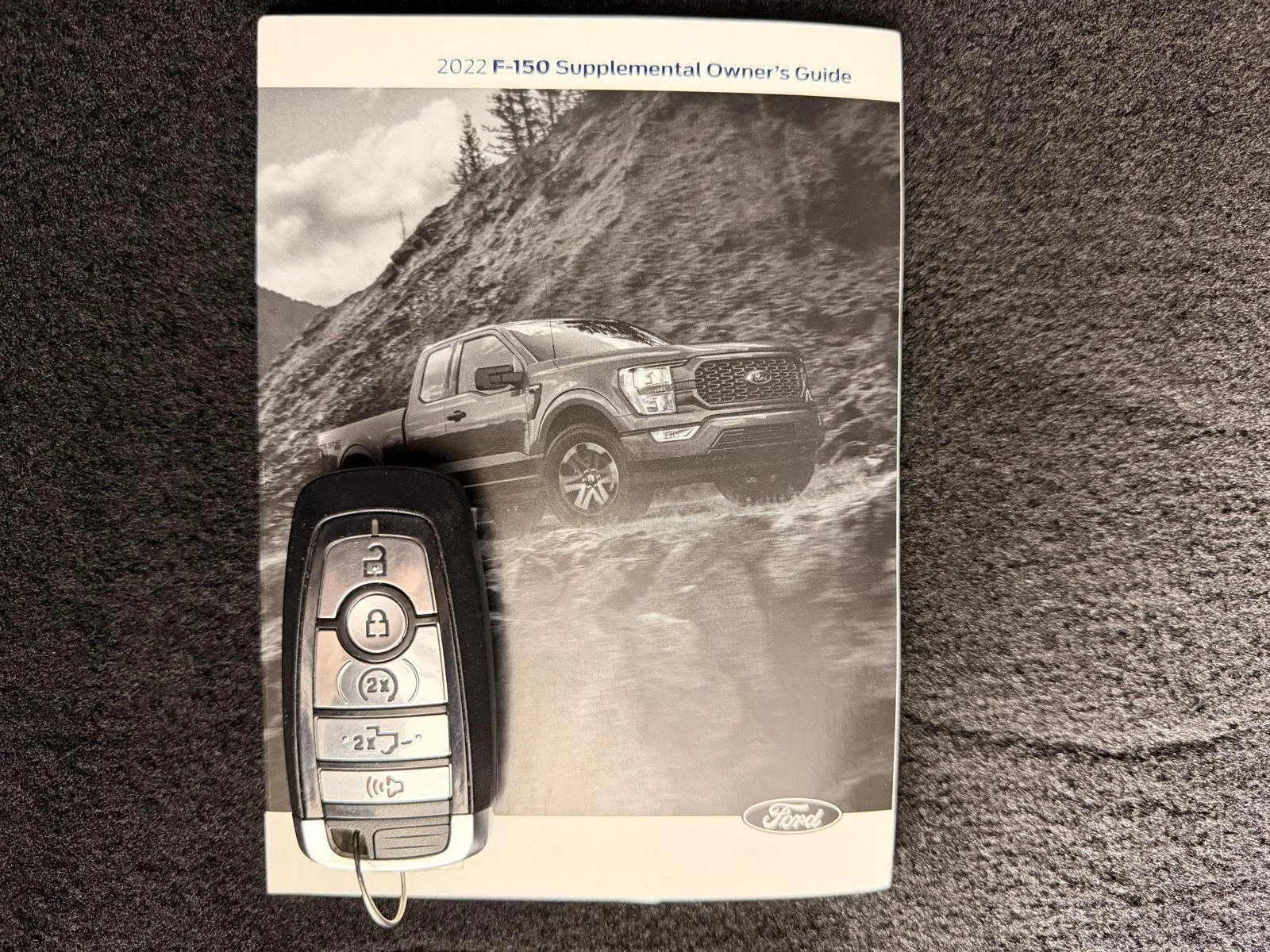 Used 2022 Space White Ford LARIAT image 46