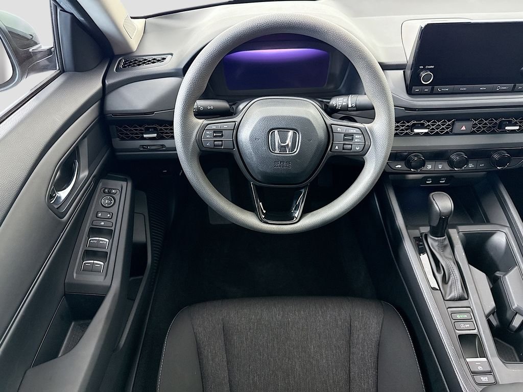 Certified Used 2025 Urban Gray Pearl Honda SE image 10