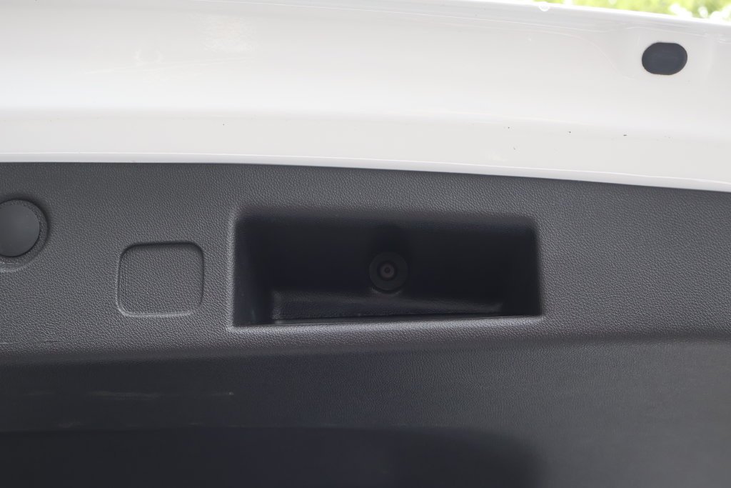 2024 Chevrolet Equinox LS - Photo 48
