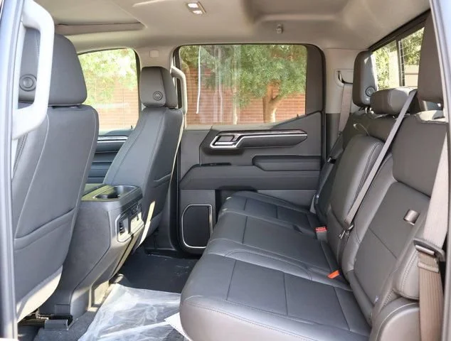2026 Chevrolet Silverado 1500 LTZ - Photo 25