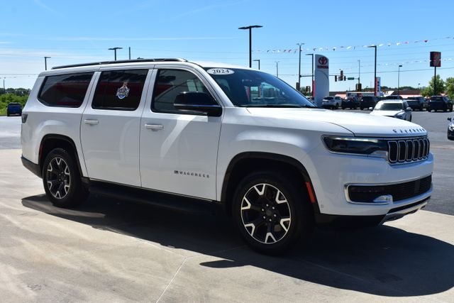 Used 2024 White Jeep Series III image 4