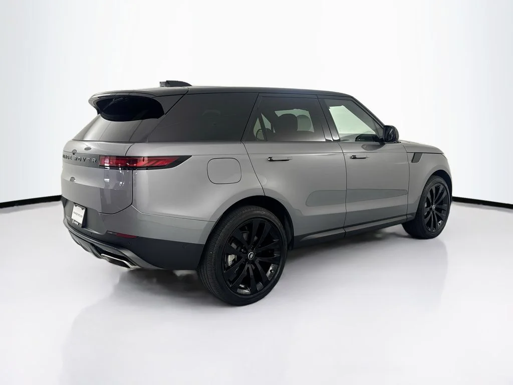 Certified Used 2025 Gray Land Rover SE image 5