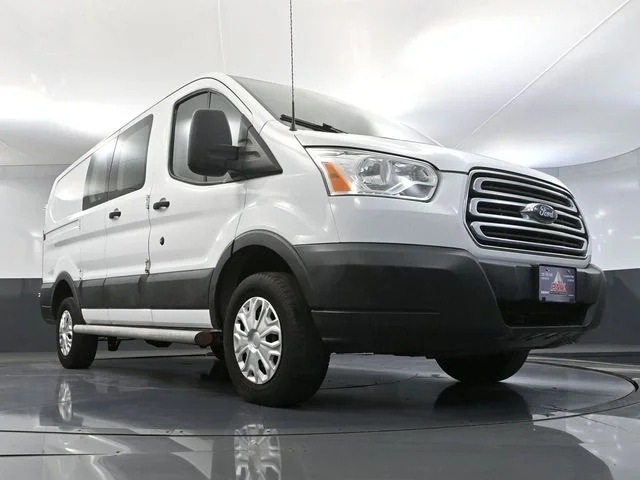 2016 Ford Transit Base - Photo 40
