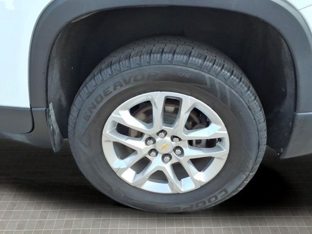 Used 2023 White Chevrolet LS image 10