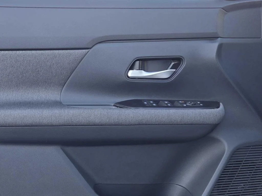 2026 Nissan KICKS SV - Photo 29