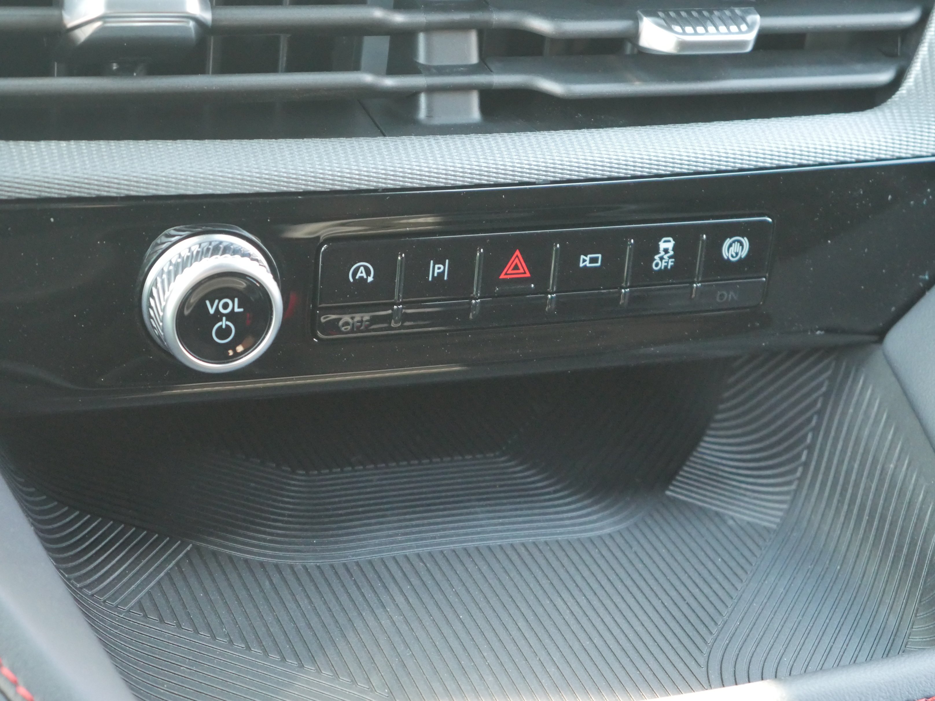 New 2026 Carbonized Gray Metallic Ford ST-Line image 15