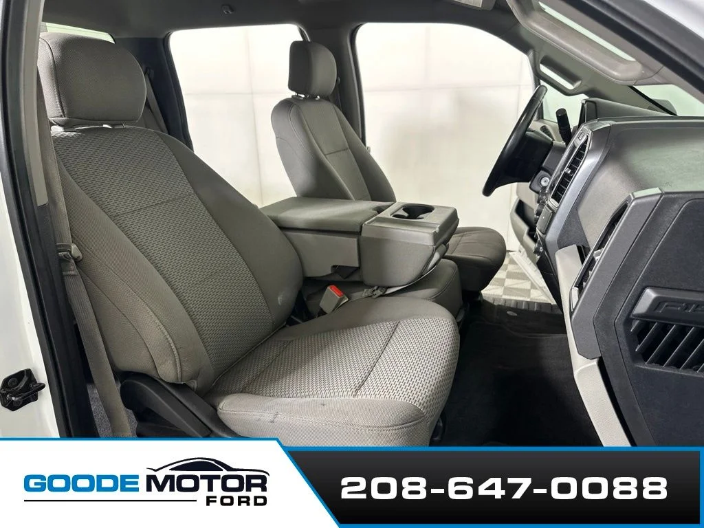 Used 2018 Oxford White Ford XLT image 25