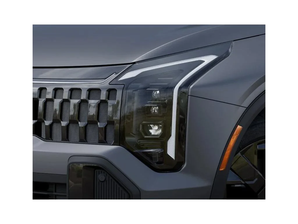 New 2026 Shadow Matte Gray Kia X-Line image 10