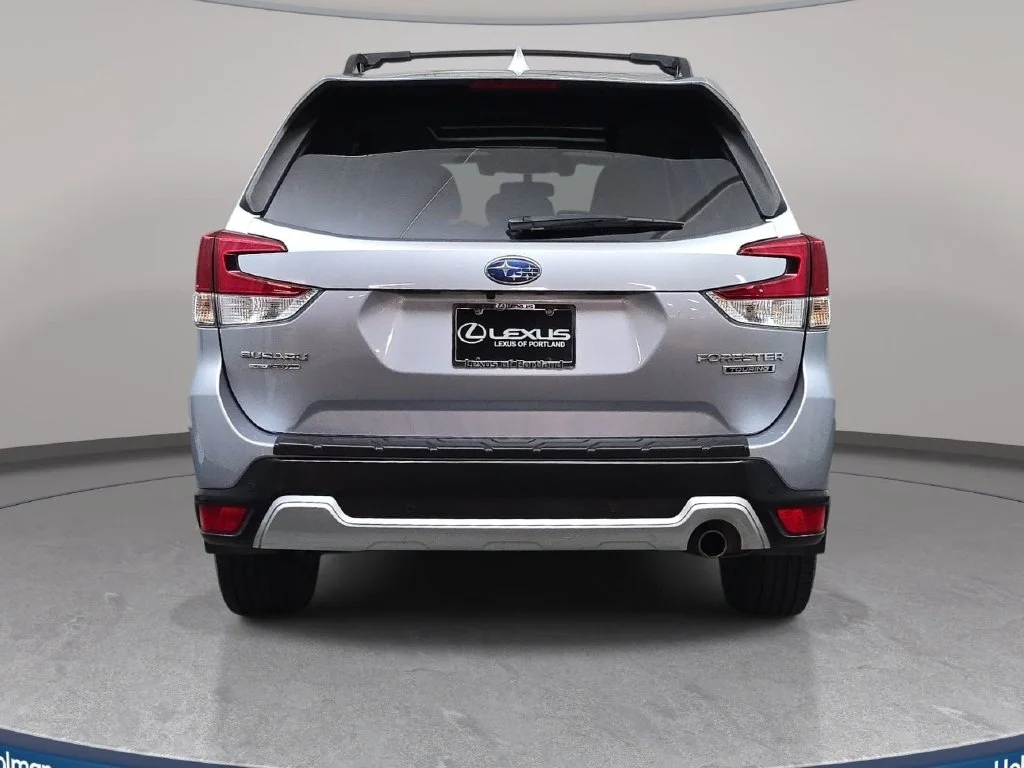 Used 2019 Silver Subaru Touring image 7