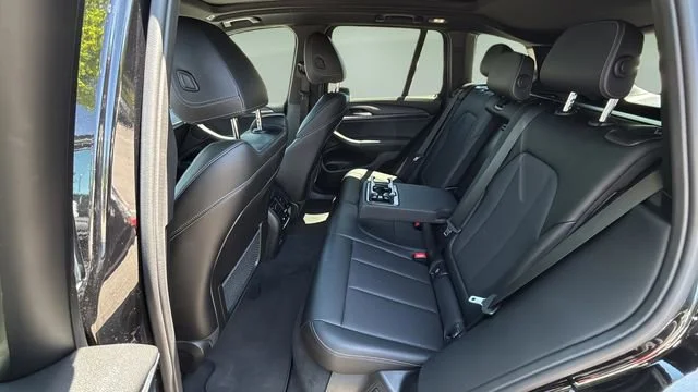 Used 2024 Black BMW xDrive30i image 20