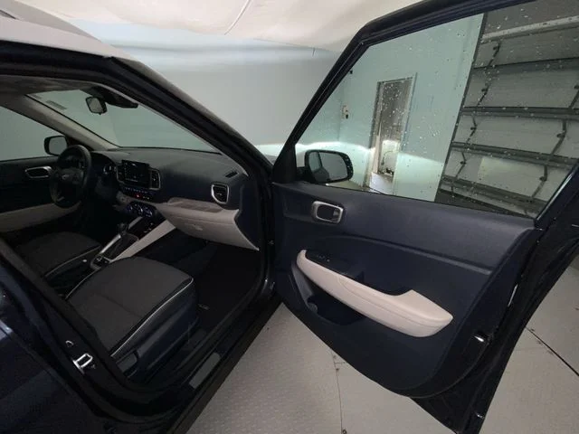 Used 2023 White Hyundai Limited image 24