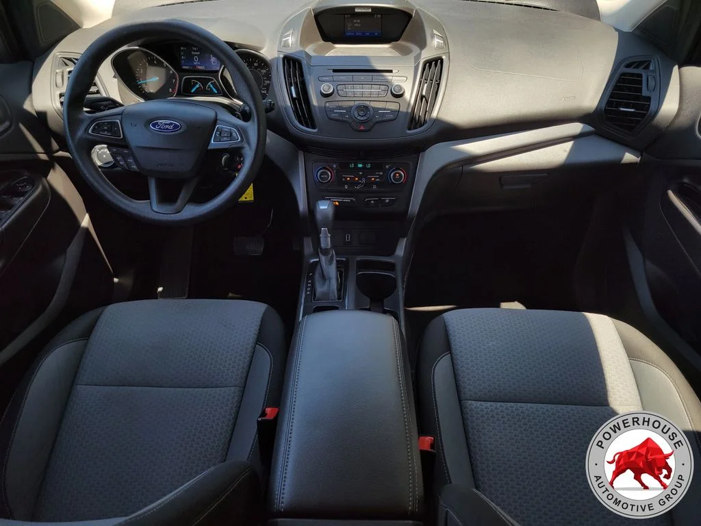 Used 2017 Red Ford SE image 17