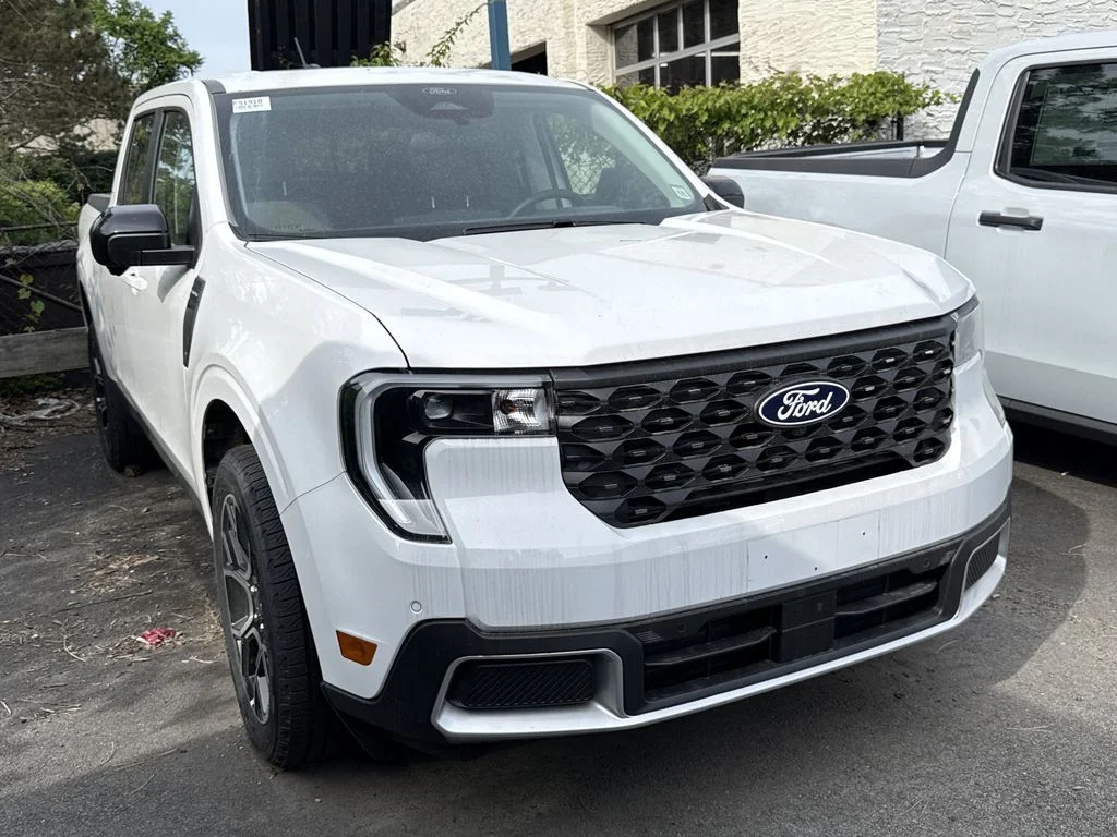 New 2026 White Ford Lariat image 1