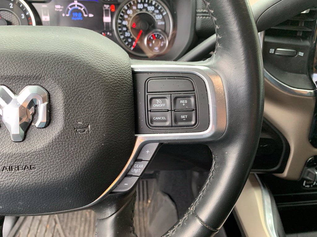 Used 2022 Delmonico Red Pearlcoat Ram Laramie image 17