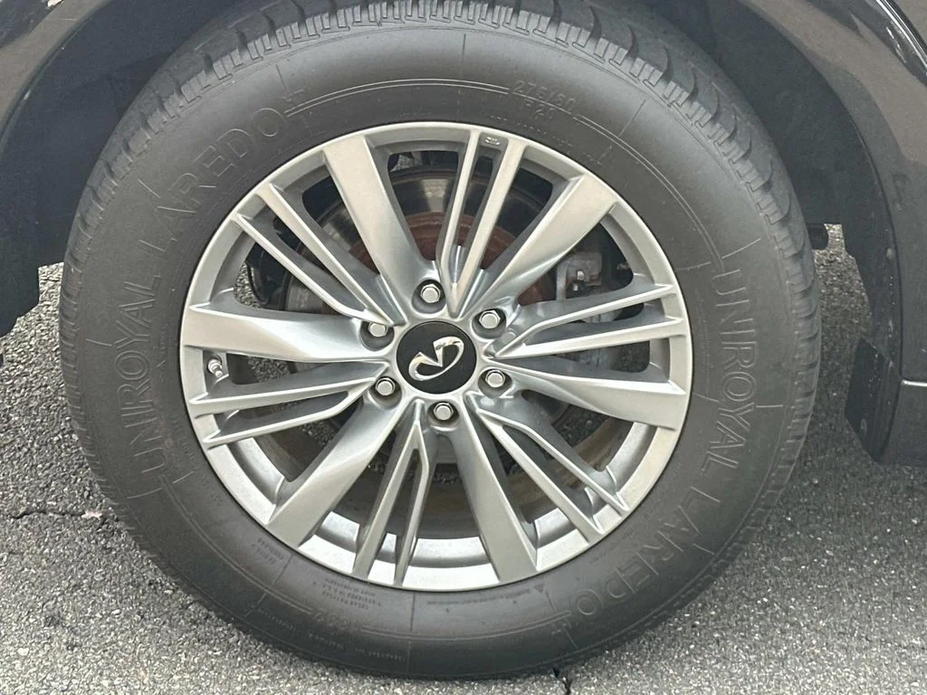 2019 INFINITI QX80 - Photo 11