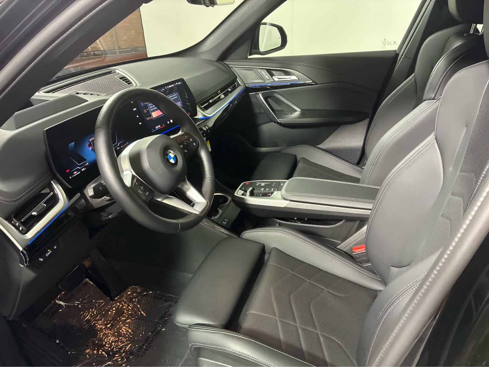 Used 2026 Black Sapphire Metallic BMW xDrive28i image 8