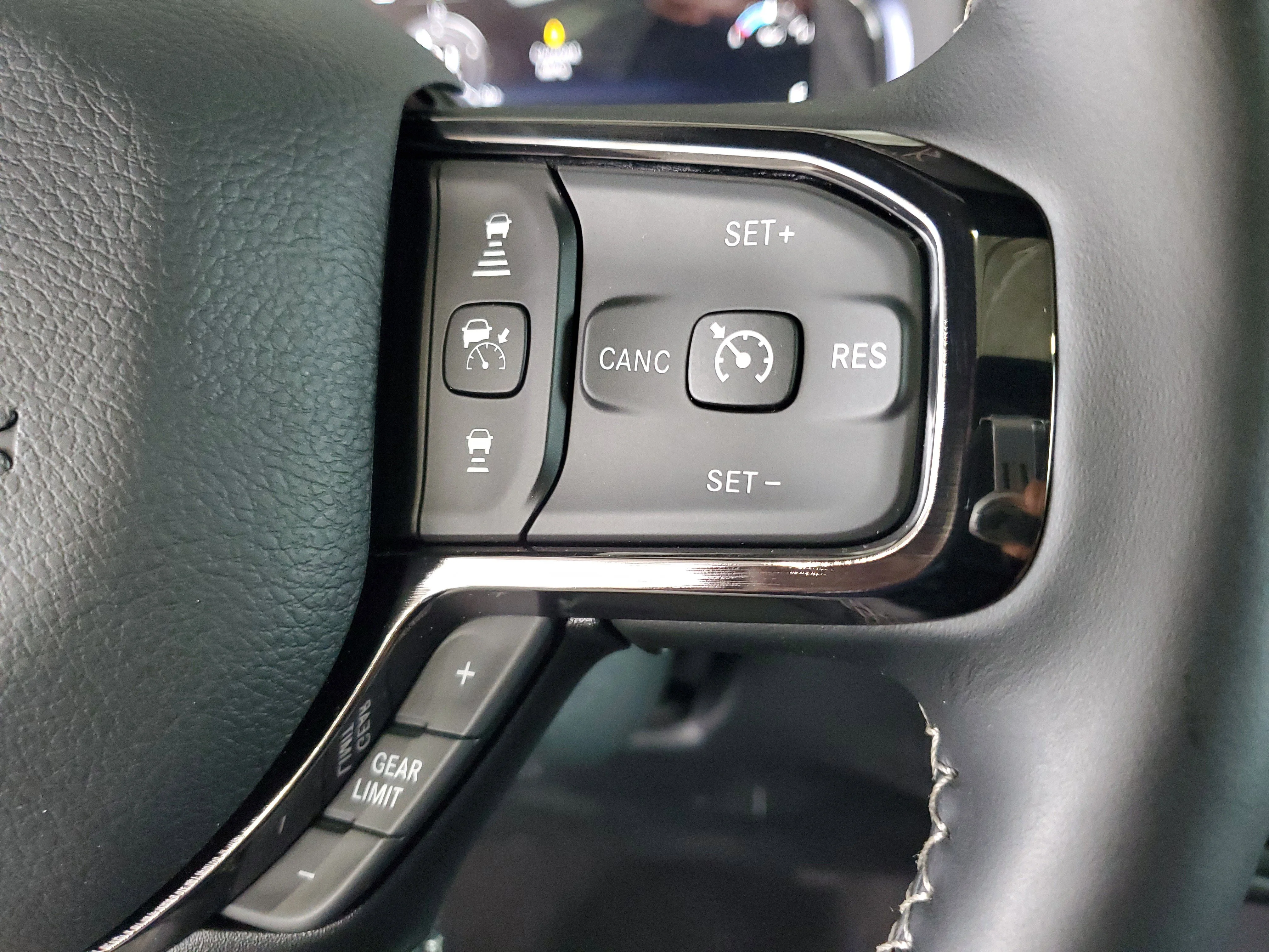 2025 RAM 2500 Limited - Photo 24