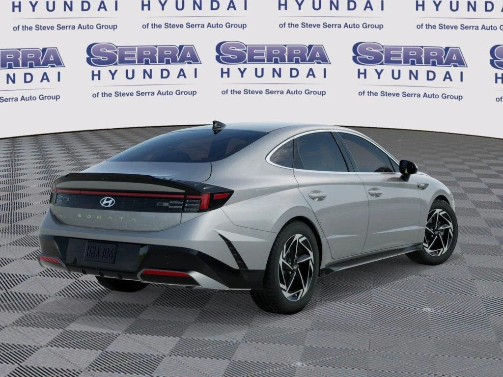 New 2026 Silver Hyundai SEL Sport image 4