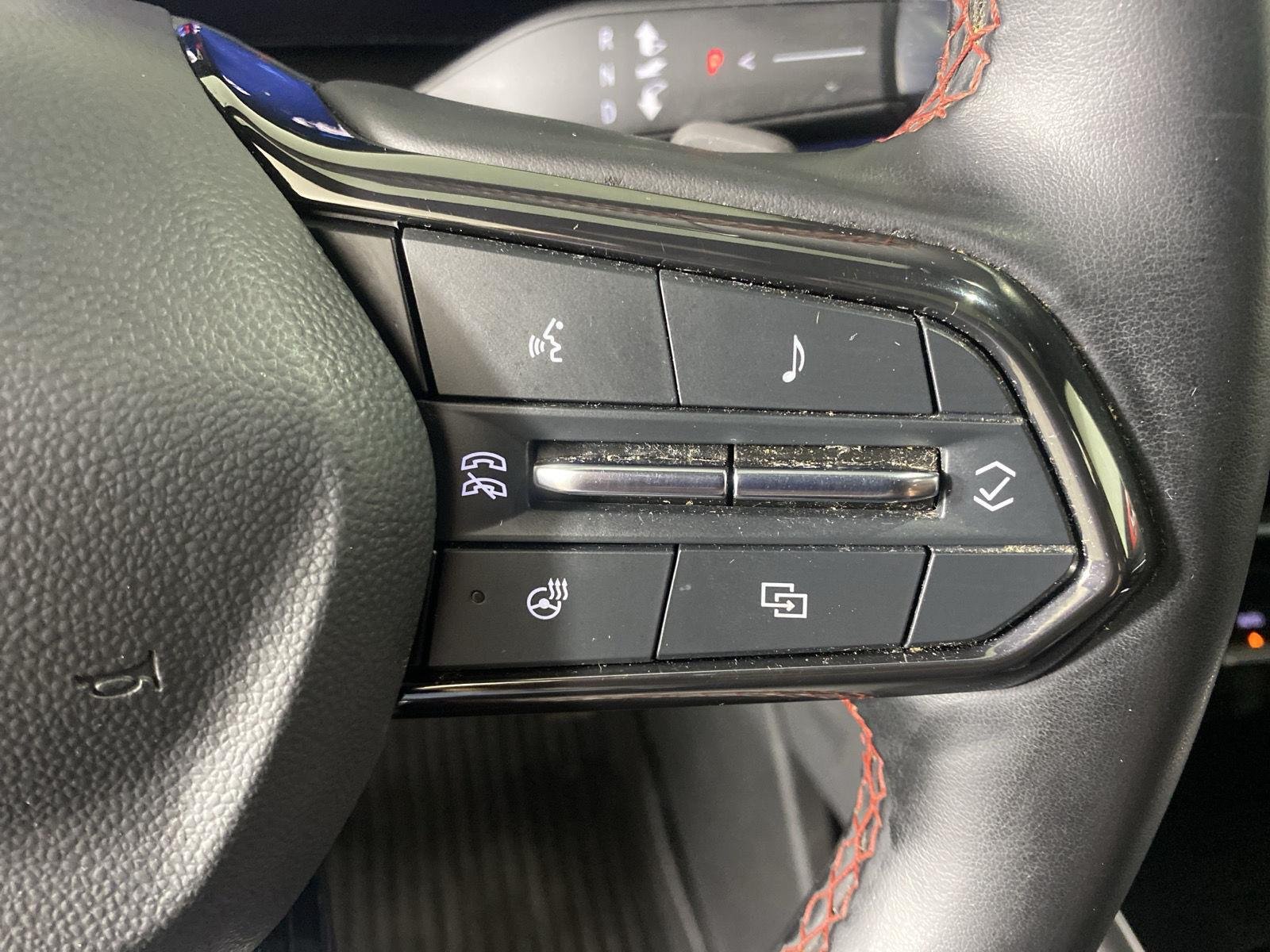 Used 2024 Mosaic Black Metallic Chevrolet AWD RS image 18