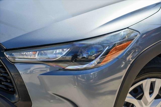 Certified Used 2023 CELESTITE Toyota  image 2