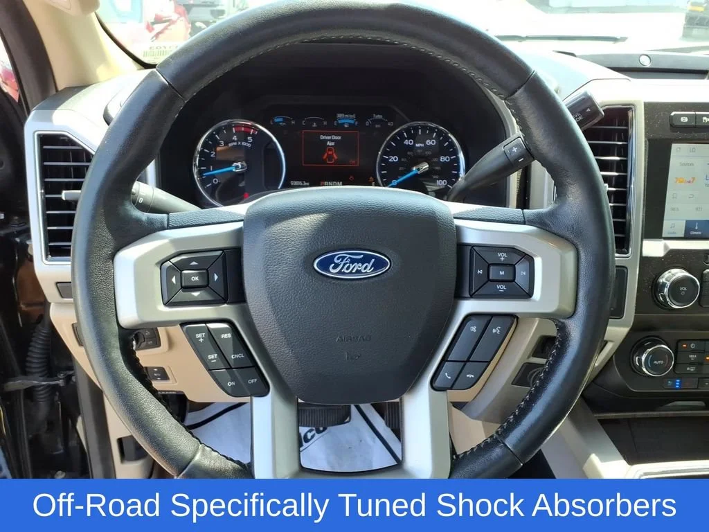 Used 2020 Black Ford LARIAT image 20