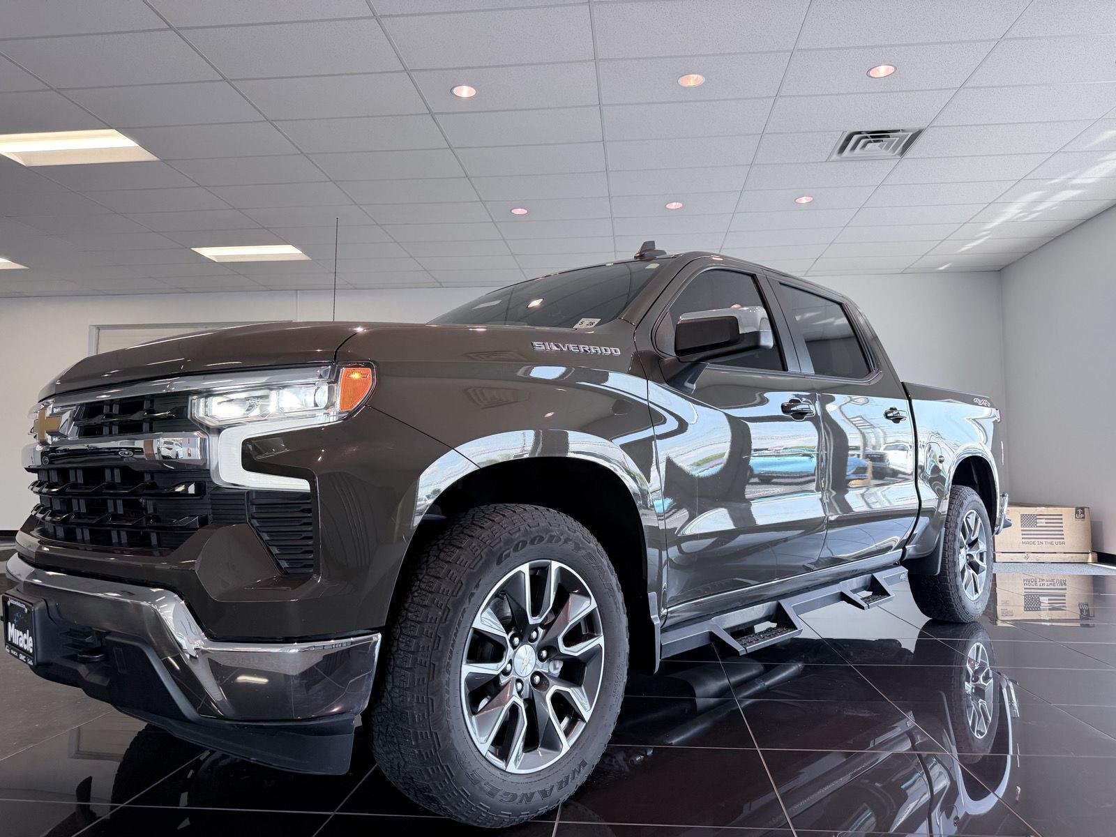 Used 2023 HARVEST BRONZE METALLIC Chevrolet LT image 3