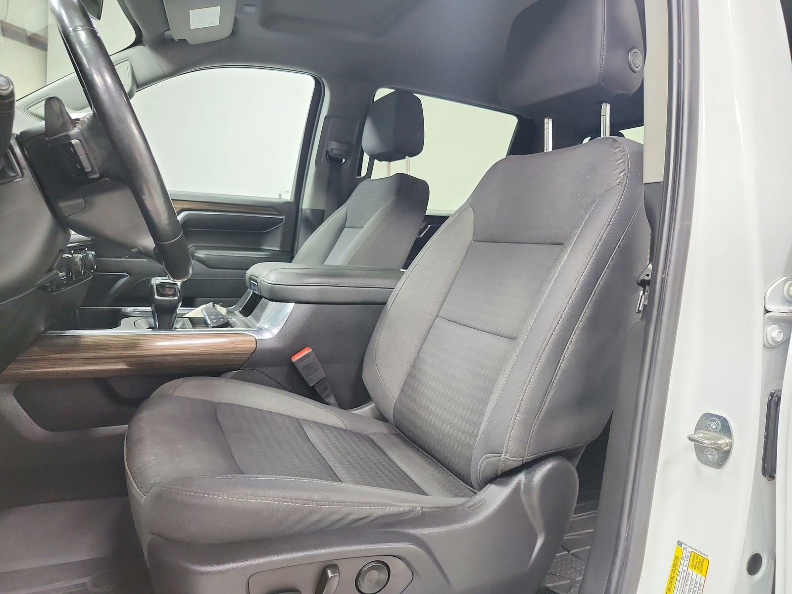 Used 2023 Summit White Chevrolet RST image 19