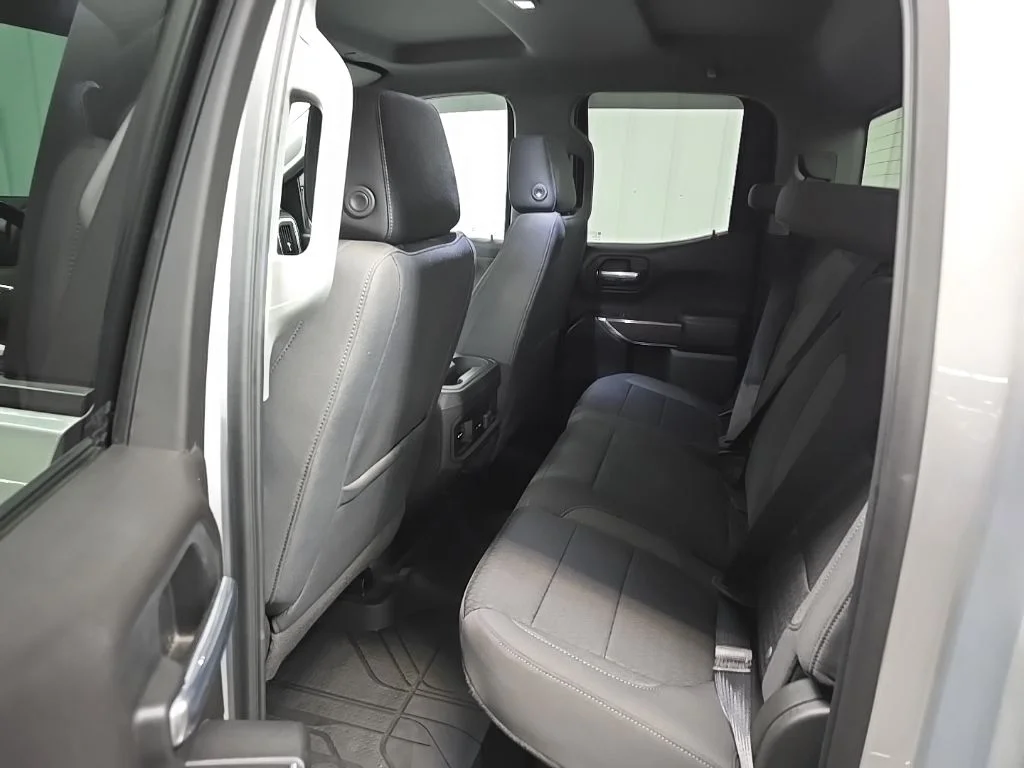 Used 2020 Silver Chevrolet RST image 30