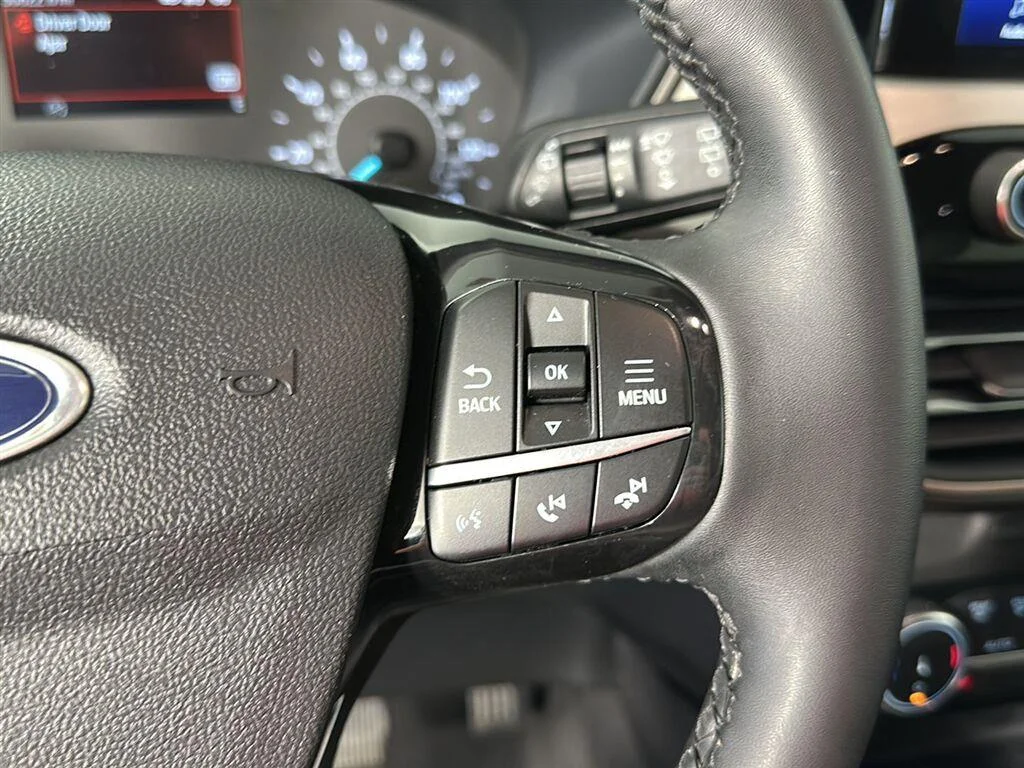 Used 2022 Atlas Blue Ford SE image 18