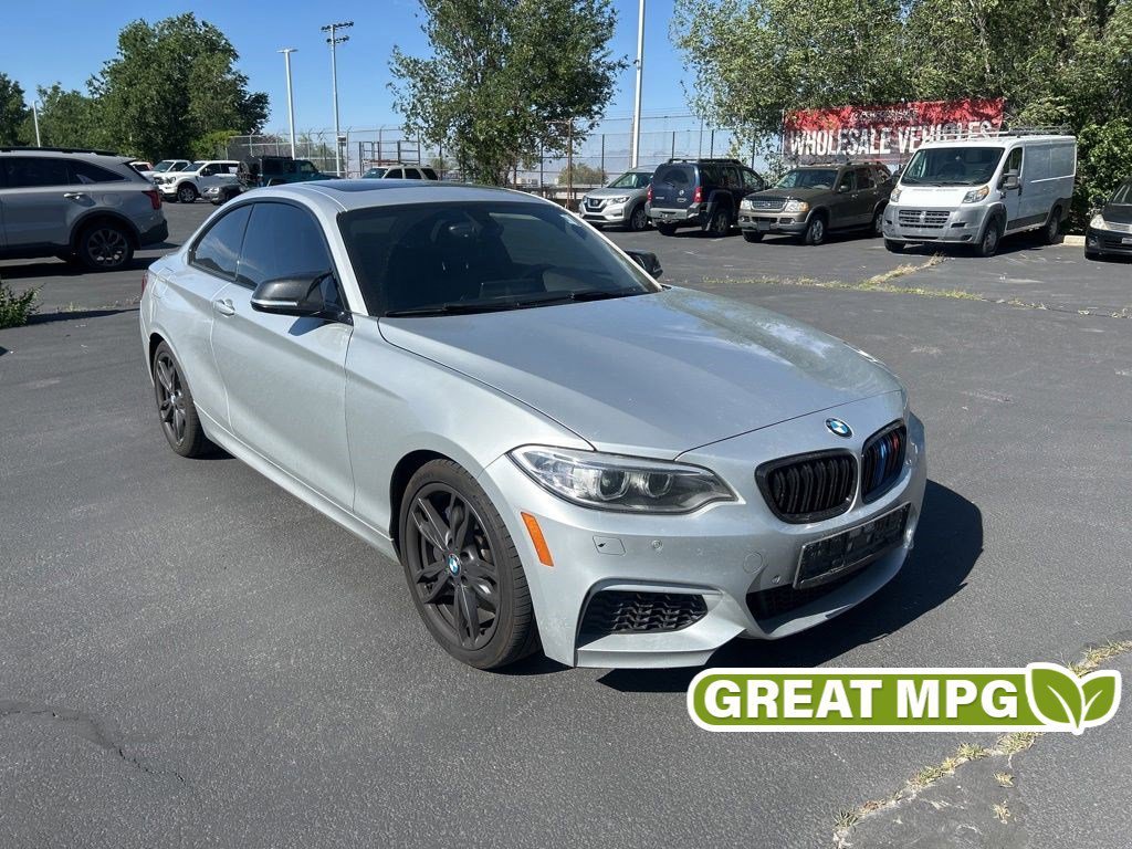 2016 BMW 2 Series M235i xDrive Coupe's photo