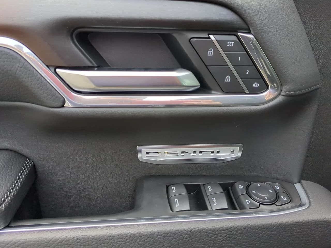 2026 GMC Sierra 1500 Denali - Photo 24