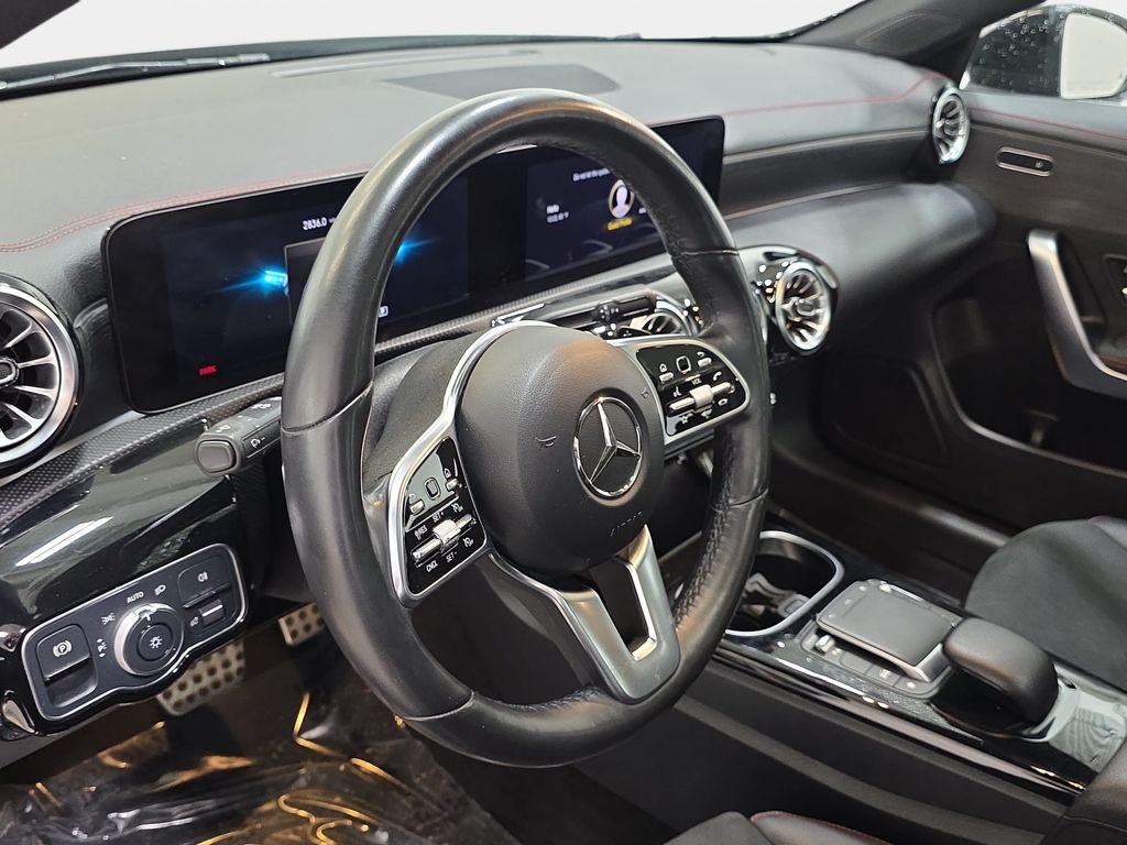 Used 2022 Black Mercedes-Benz CLA 250 image 14