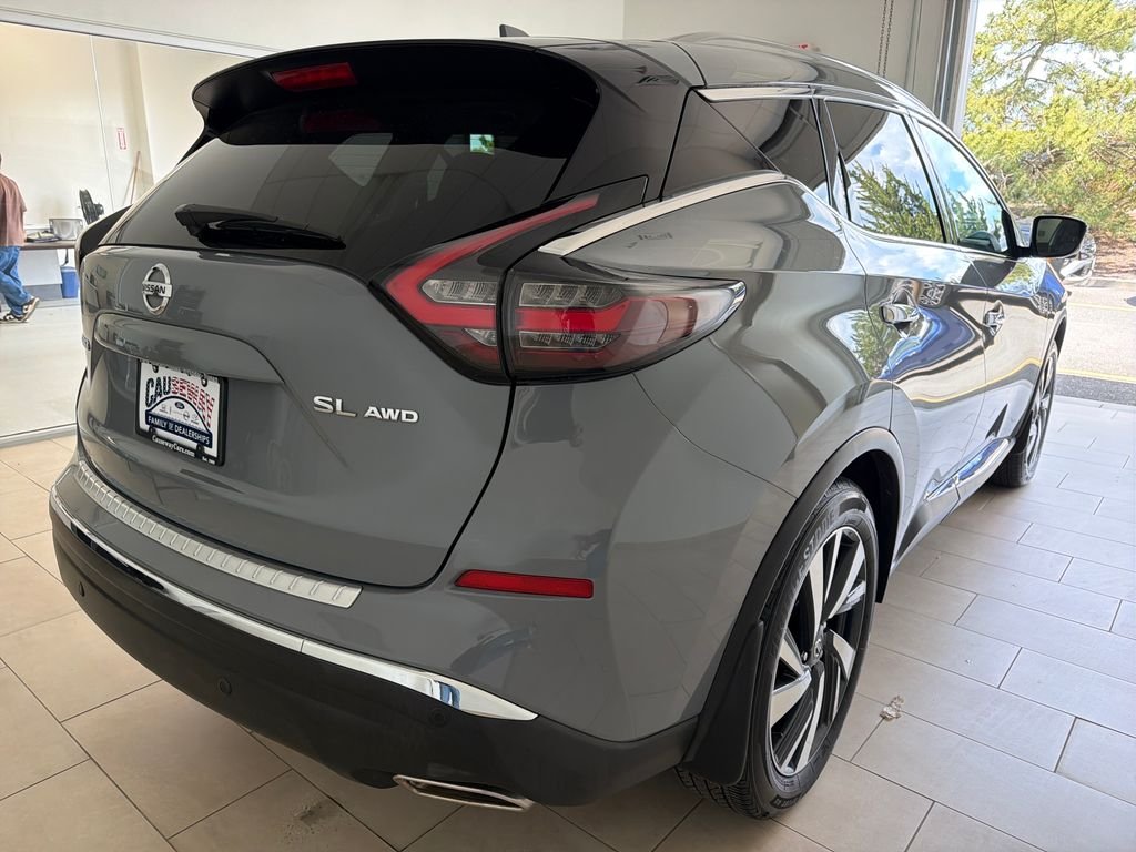 Certified Used 2022 Gray Nissan SL image 7