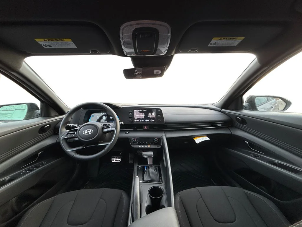 New 2026 Silver Hyundai SEL Sport image 9