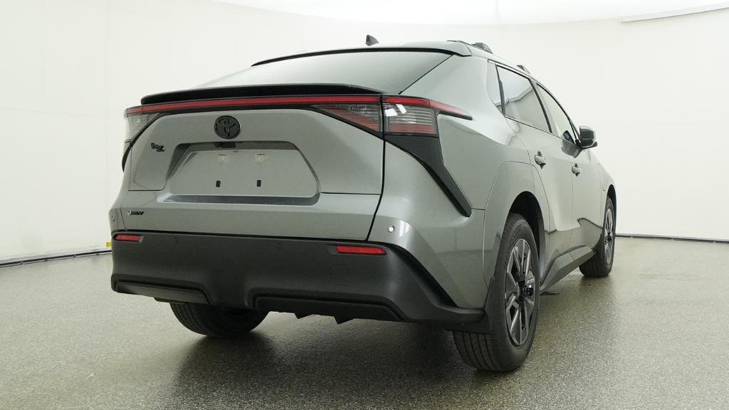 New 2026 Heavy Metal Toyota XLE image 39
