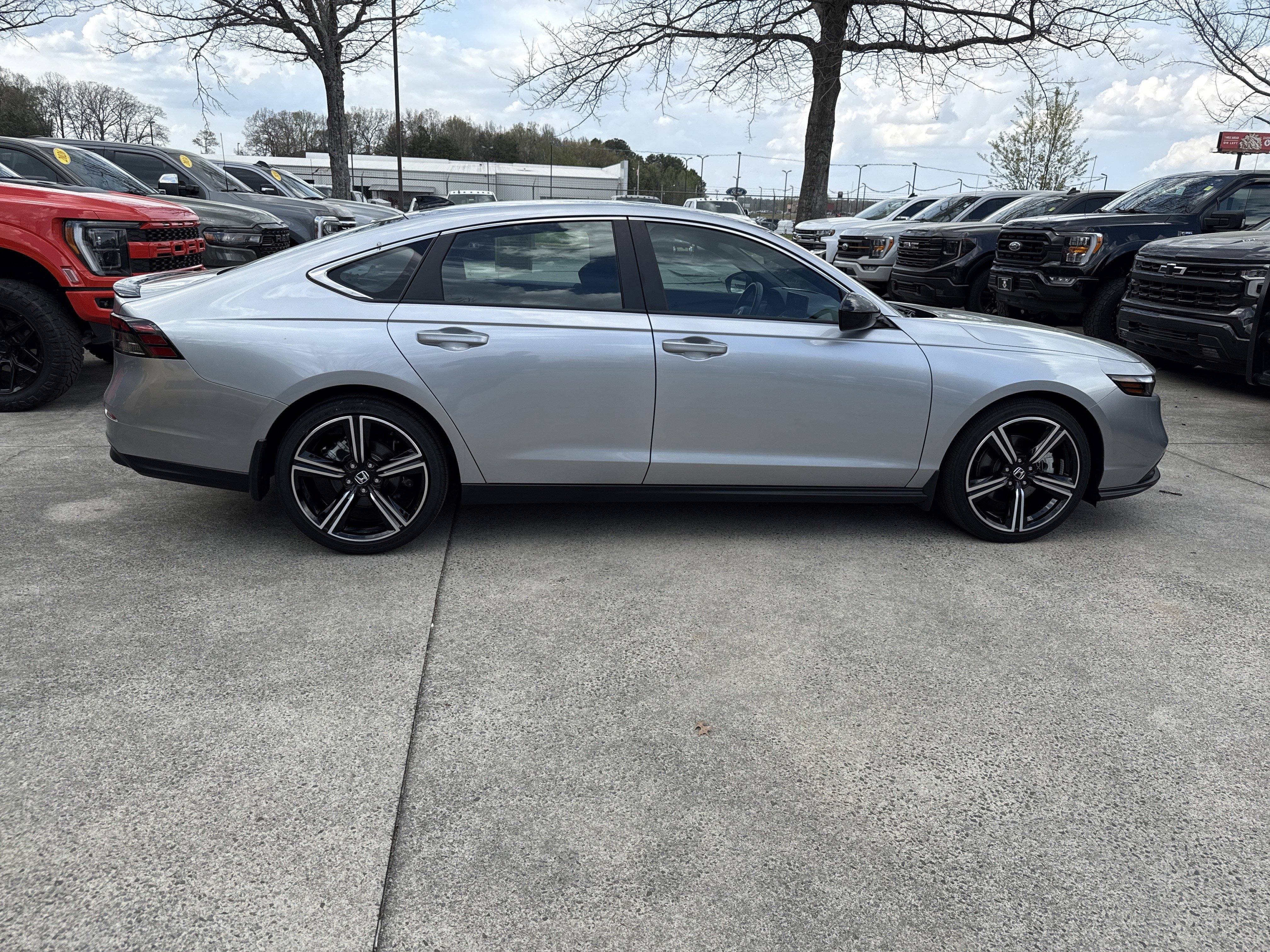 Used 2025 Silver Honda Sport image 8