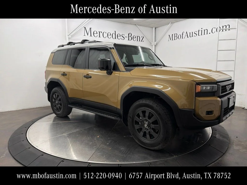 Used 2025 Gray Toyota Base image 1
