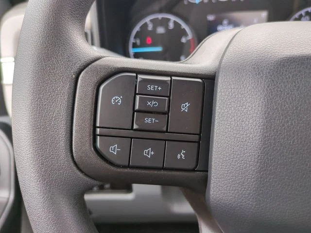 New 2026 Oxford White Ford F-250® XL image 23