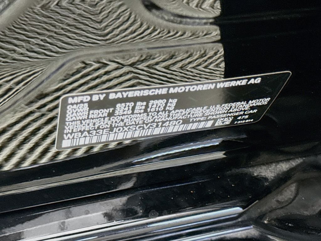 Used 2025 Black BMW 760i xDrive image 34