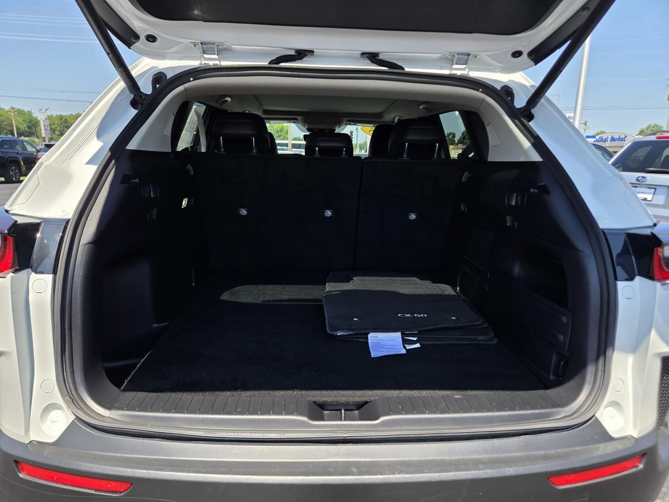 Used 2025 Wind Chill Pearl Mazda Premium Plus Package image 35