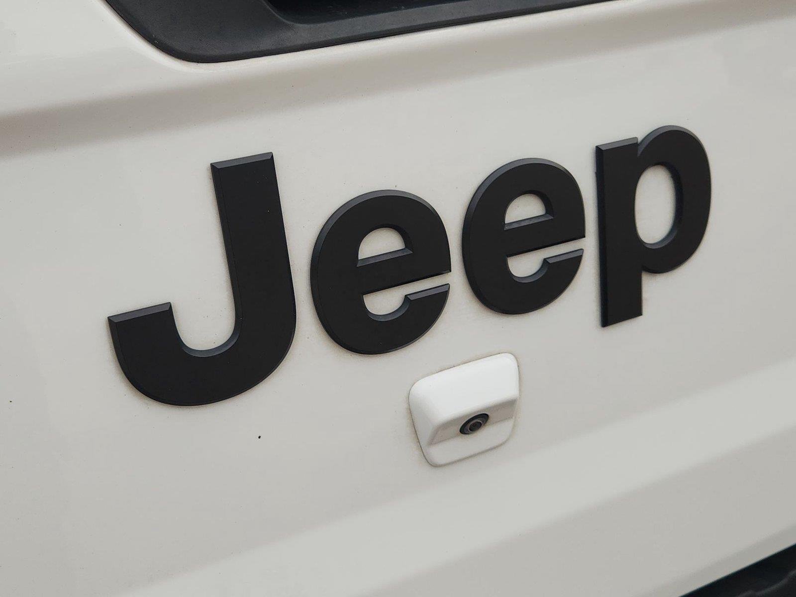 2024 Jeep Gladiator photo 29 of 32