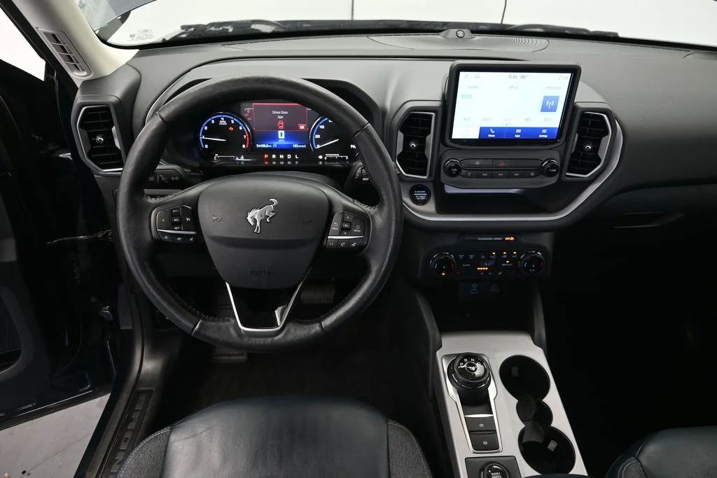 Used 2022 Blue Metallic Ford Outer Banks image 25