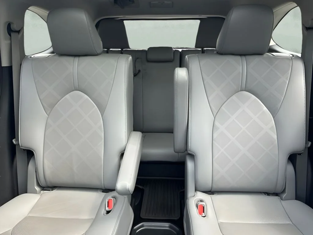 Used 2021 Blue Toyota Platinum image 13