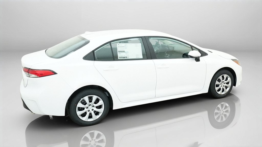 New 2027 Ice Cap Toyota LE image 8