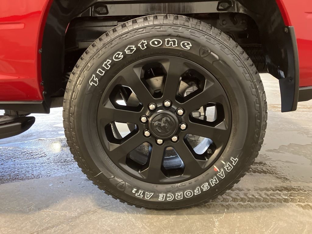 New 2026 Molten Red Pearl-Coat Exterior Paint RAM Laramie image 26