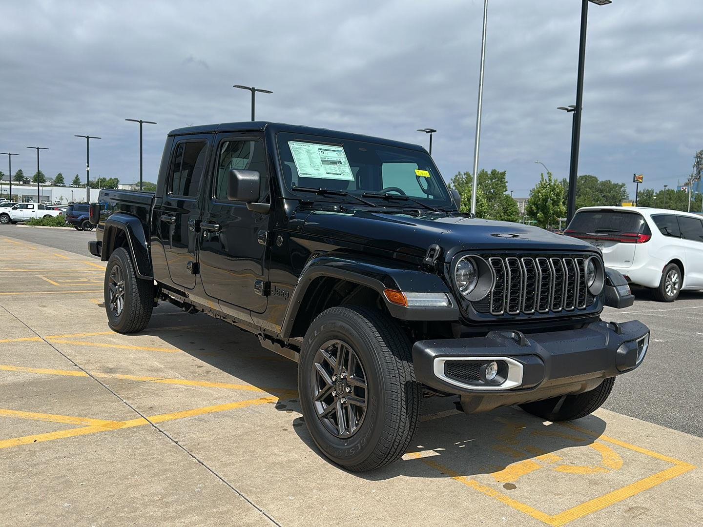 New 2026 Black Clear-Coat Exterior Paint Jeep Sport S image 6