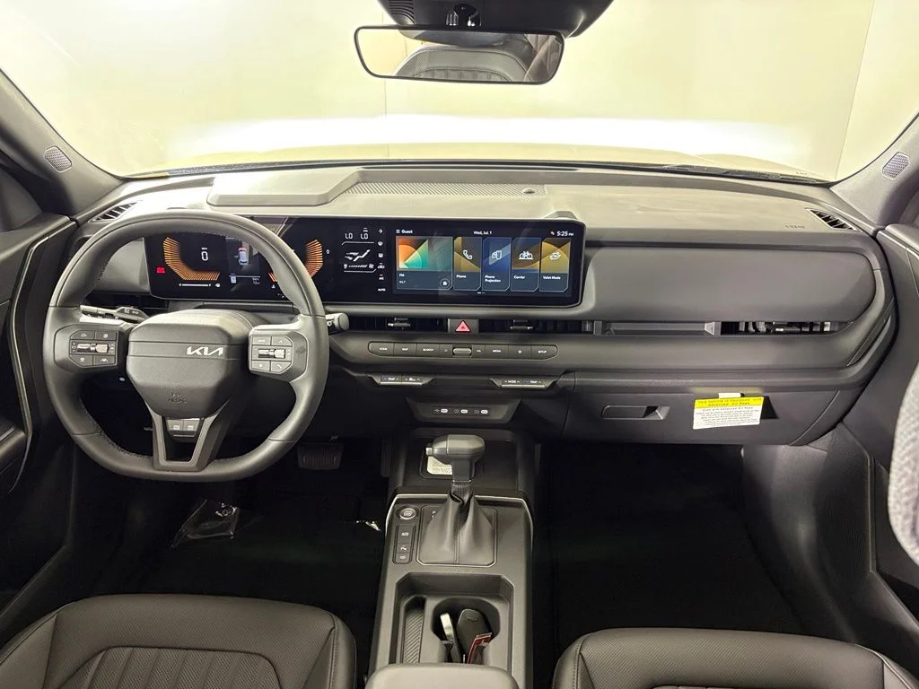 New 2027 Terrain Brown Kia X-Line S image 39