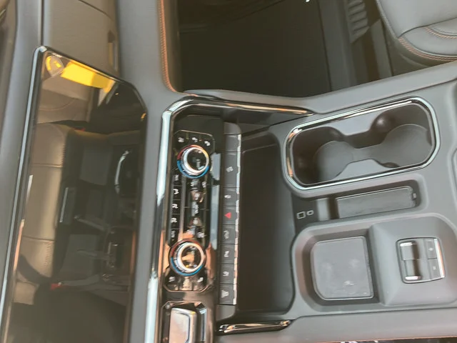 2026 GMC Sierra 2500HD AT4 - Photo 16